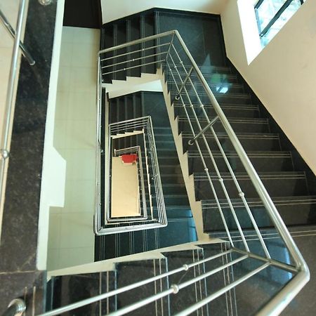 Railview Inn בובנשוואר מראה חיצוני תמונה