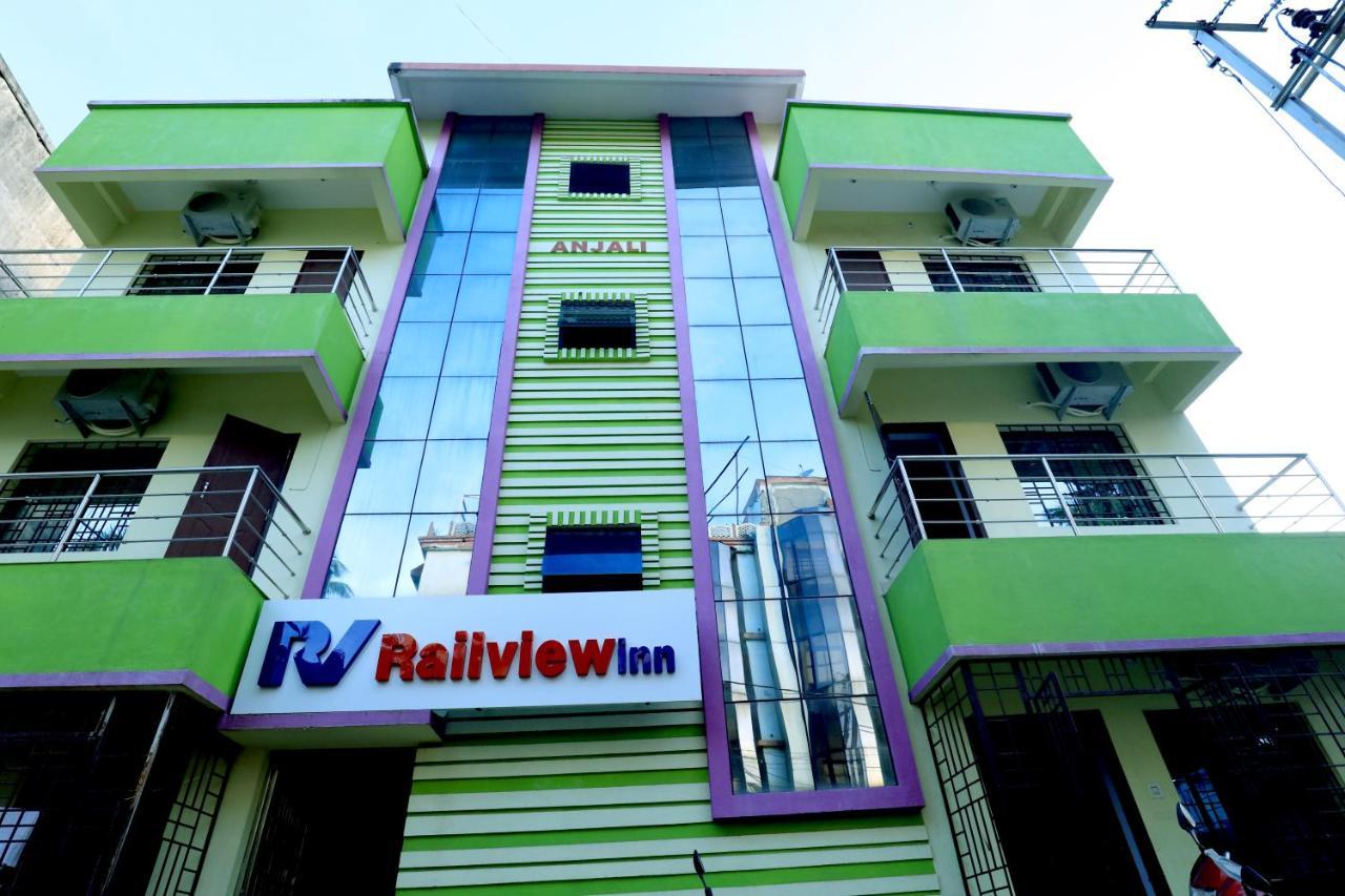 Railview Inn בובנשוואר מראה חיצוני תמונה