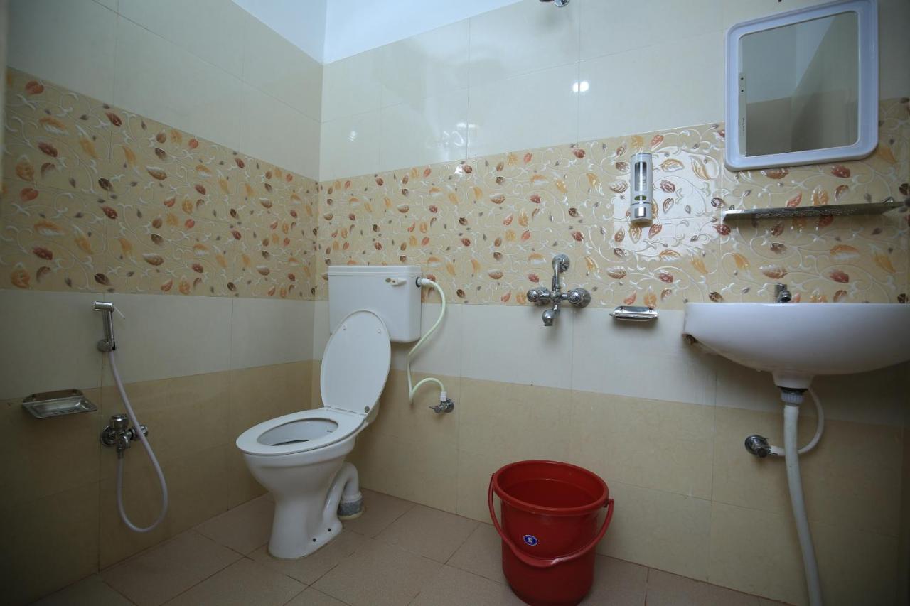 Railview Inn בובנשוואר מראה חיצוני תמונה