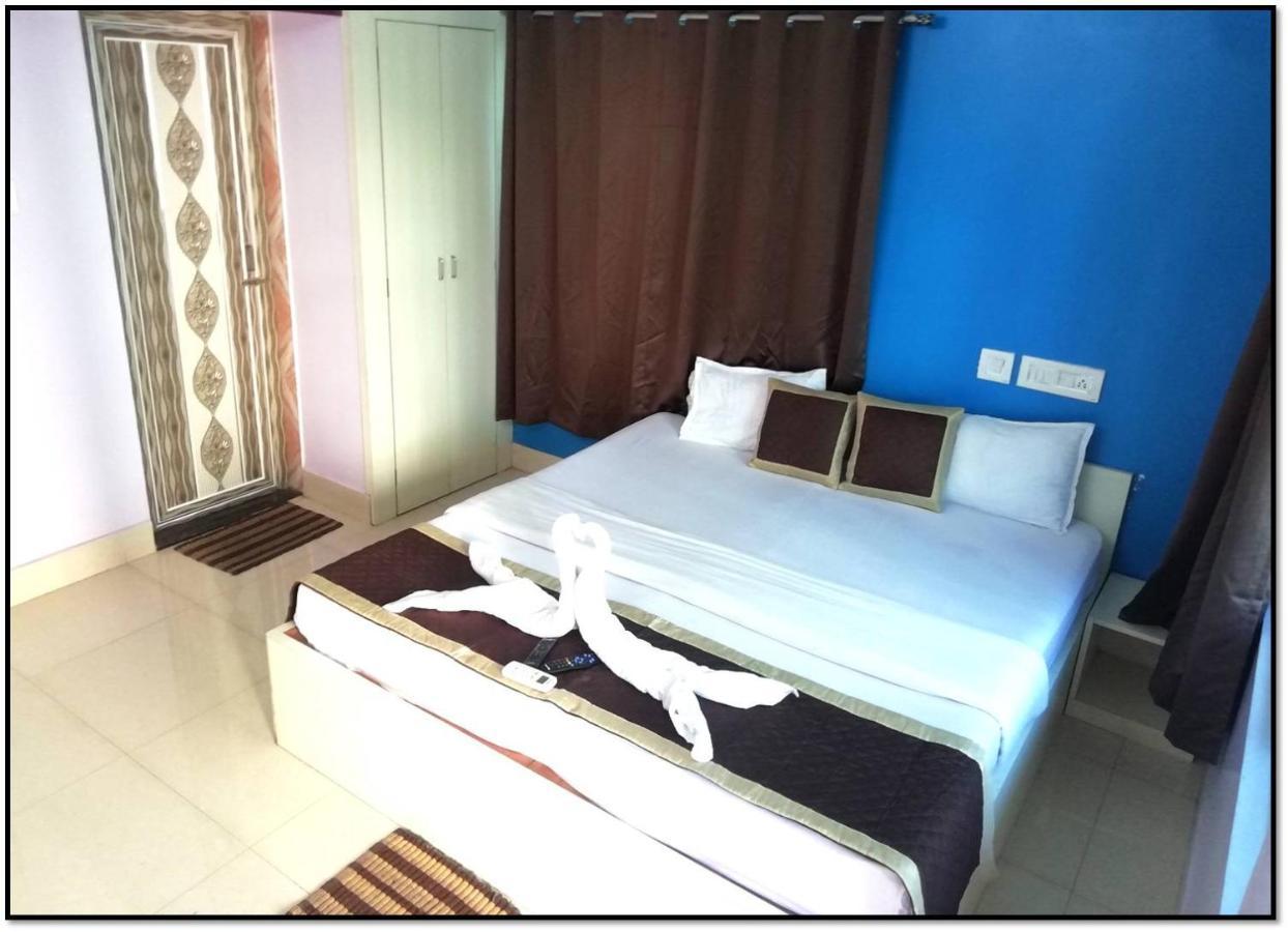 Railview Inn בובנשוואר מראה חיצוני תמונה